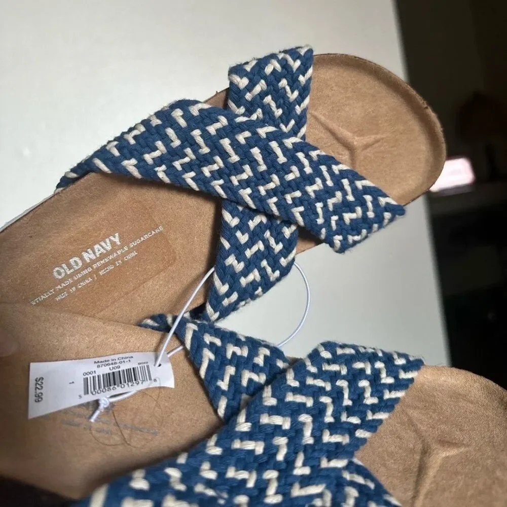 NWT Old Navy Girls Sandals